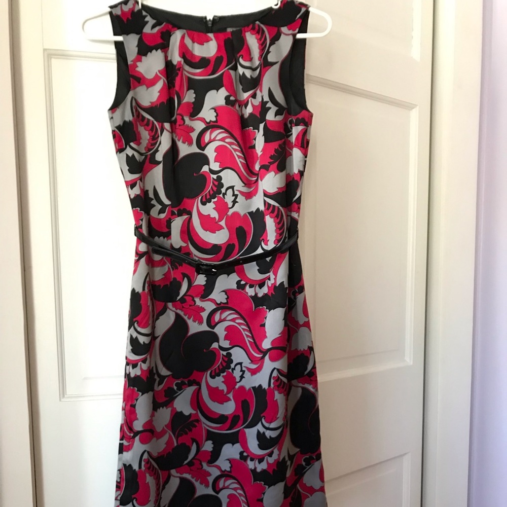 Ann Taylor Sheath Dress Black/Silver/Red
